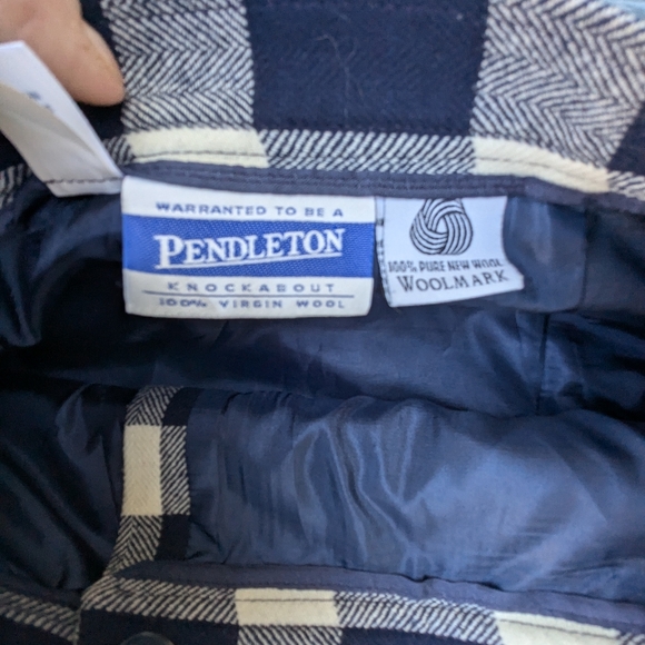 Vtg Women's Pendleton Navy Buffalo Check wool pleated wrap skirt Sz 4 - Picture 2 of 4